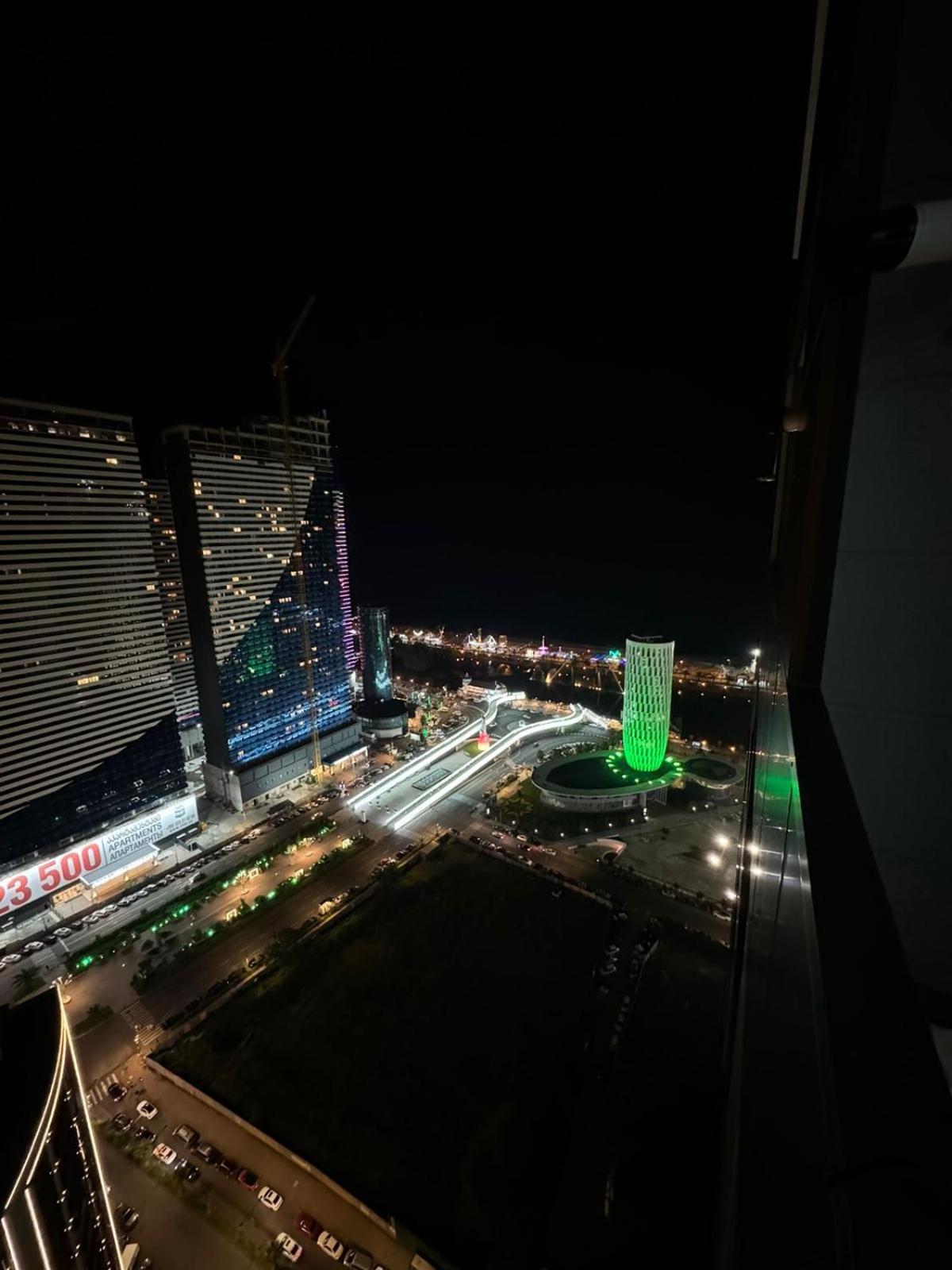 Moonlight Apart-Hotel Batumi Ngoại thất bức ảnh